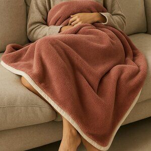 FRYE Reversible Plush Sherpa Throw Blanket in Dusty Rose & Pink 50 x 60in NWT